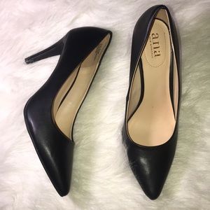 Matte black pumps